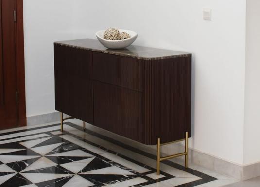 Console / Side Board